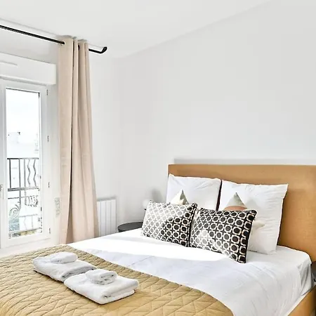 Spacieux Et Colore - Appartement